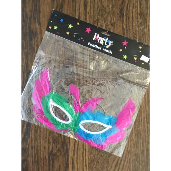 NEW Pink Blue Green Mardi Gras Party Halloween Mask One Size - Picture 1 of 1